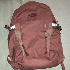 The North Face Pivoter backpack - women’s